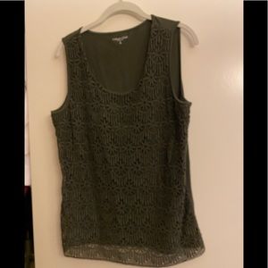Sleeveless top